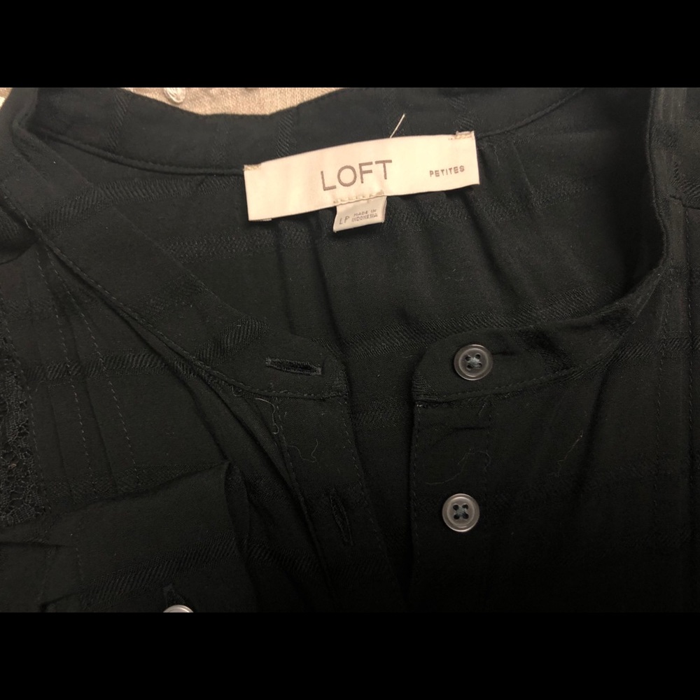 Loft Cute Tunic Button down - Picture 4 of 5